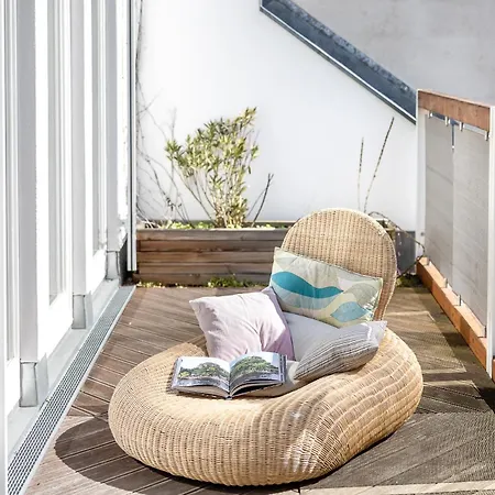 דירה Floor Penthouse With Garden