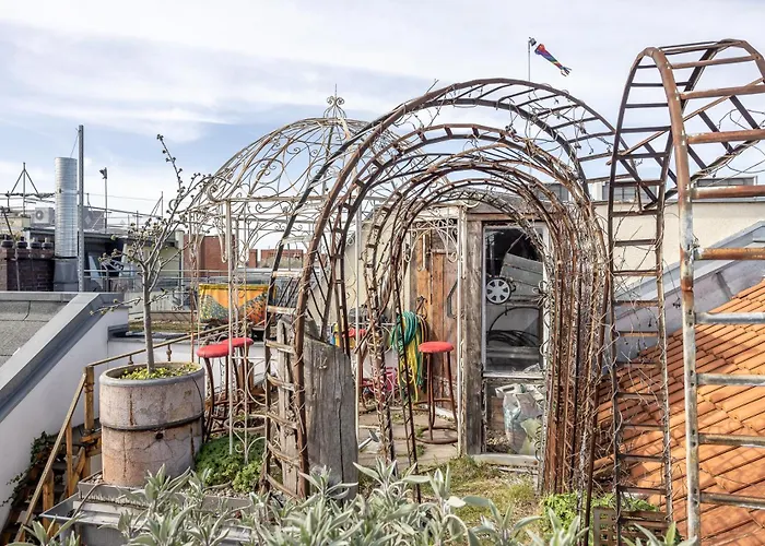 Floor Penthouse With Garden Apartamento Berlín